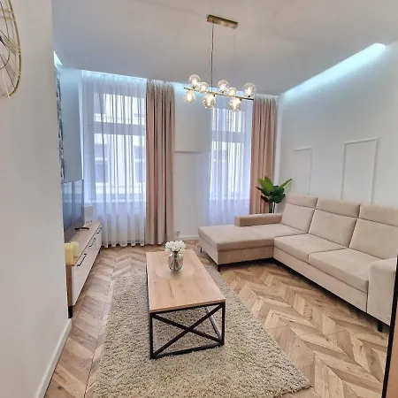 Luxury Narutowicza Fabryczna Łódź