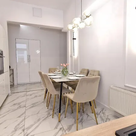 Luxury Narutowicza Fabryczna * Łódź