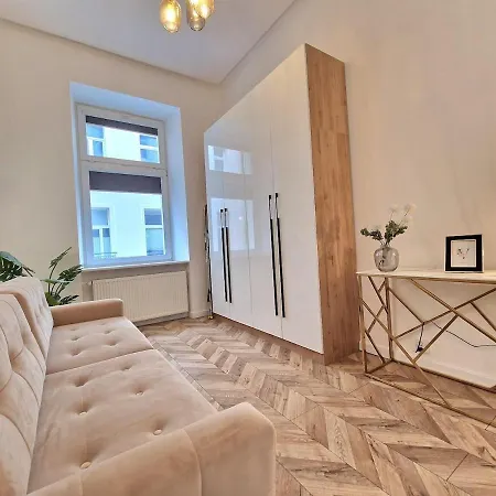 Luxury Narutowicza Fabryczna