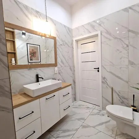 Luxury Narutowicza Fabryczna Łódź